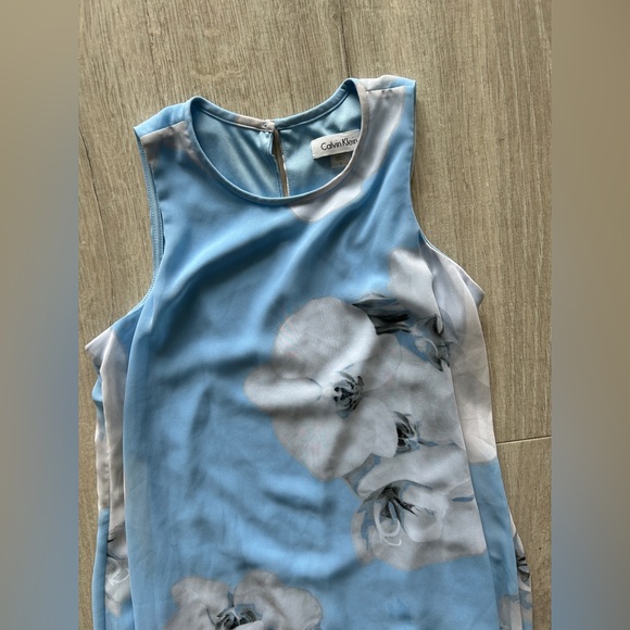 5 for $10 -Calvin Klein blue floral loose fit midi sheath dress - Picture 2 of 6